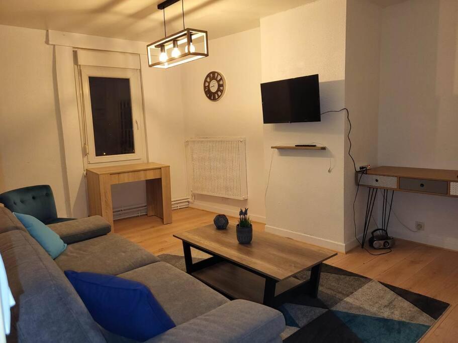 Ferienwohnung Domaine Du Nuton Sauvage Charleville-Mézières Exterior foto
